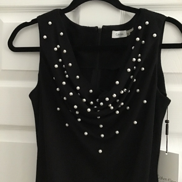 Calvin Klein black dress with white faux pearls in the neckline size 4 - Picture 2 of 6